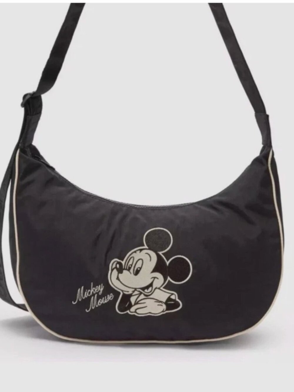NWT BAGGU Mickey Mouse Medium Nylon Crescent Bag Disney Store Exclusive